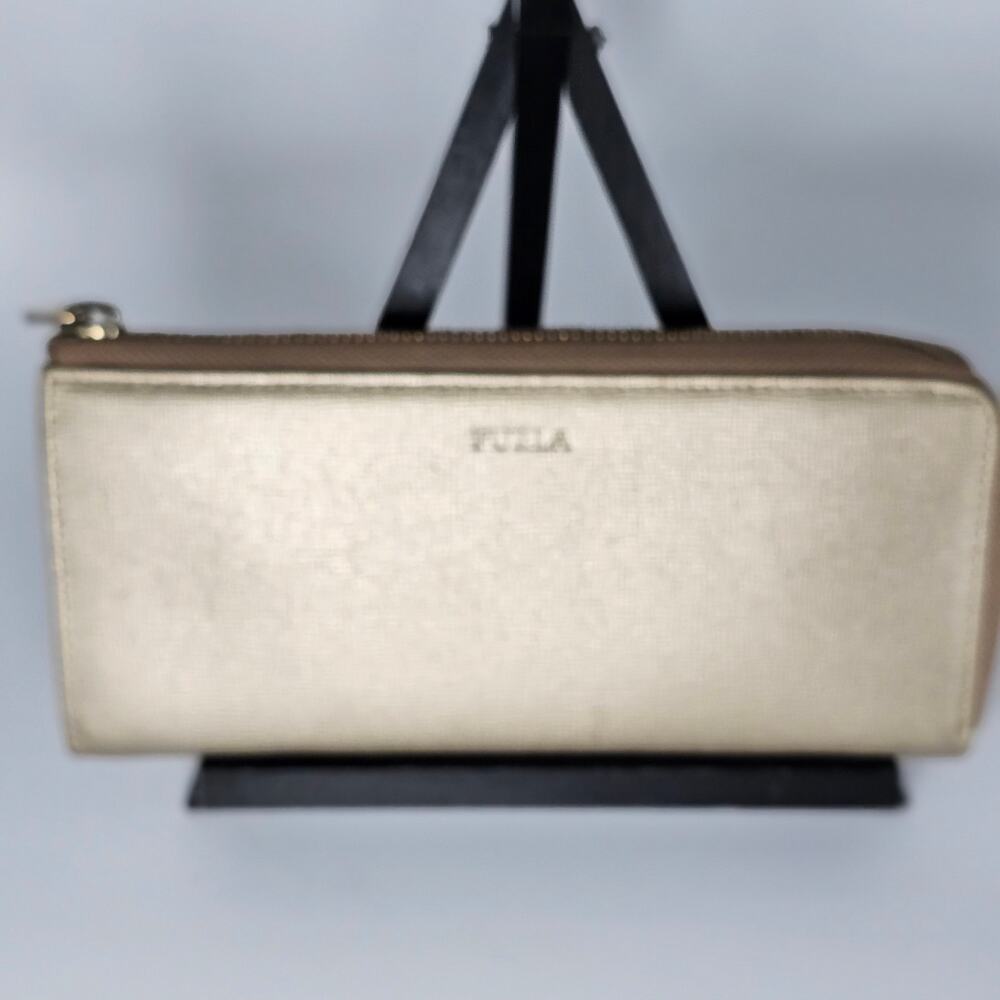 Furla Babylon XL Zip-Around Wallet – Metallic Light Gold - EUC